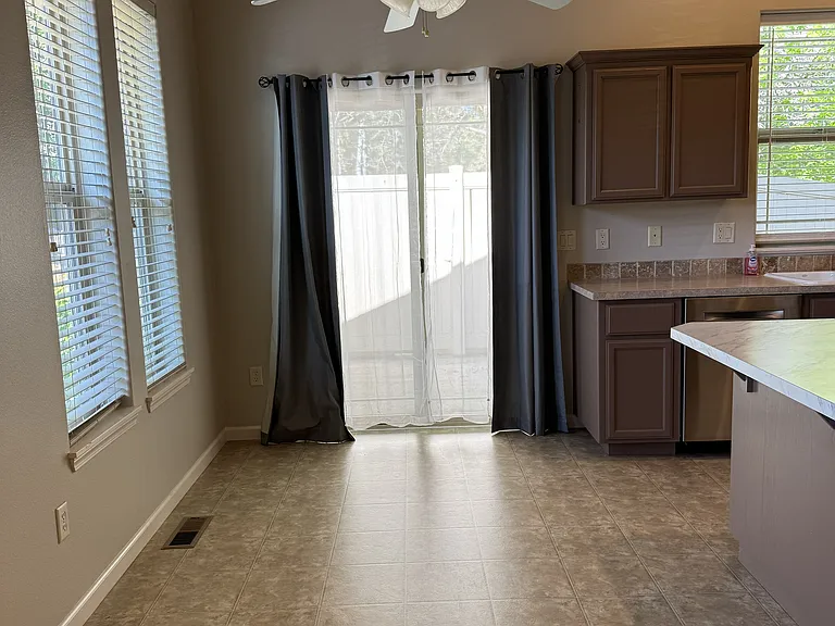 2350 NE Mary Rose Pl #2 — Photo 12