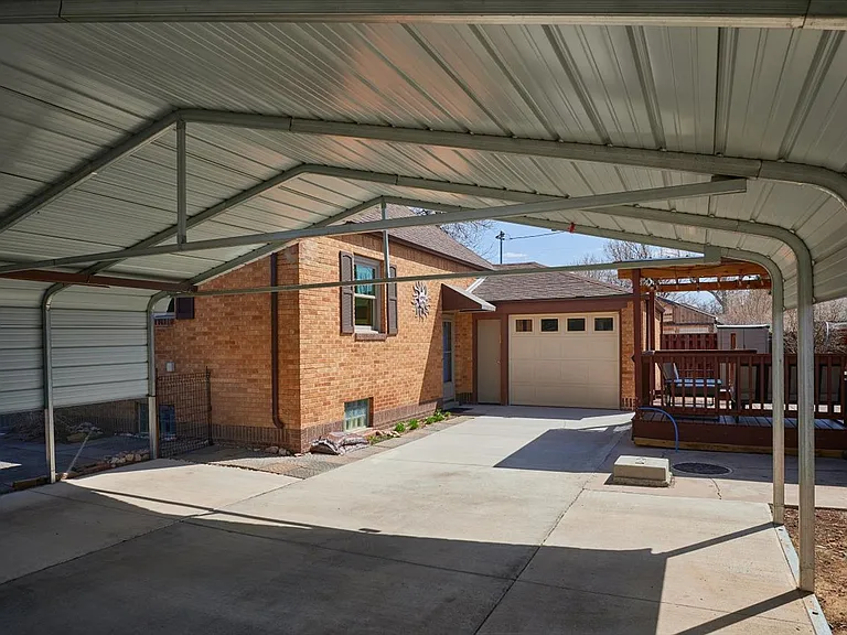 Carport