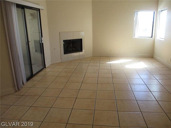 5th image of 5046 S Rainbow Blvd Unit 201