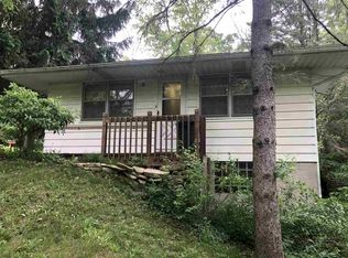 4321 Sunset Rd, Waterford, WI 53185