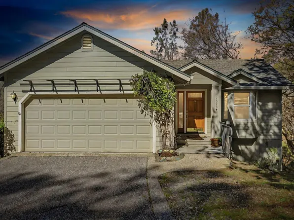 16964 Oscar Dr, Grass Valley, CA 95949