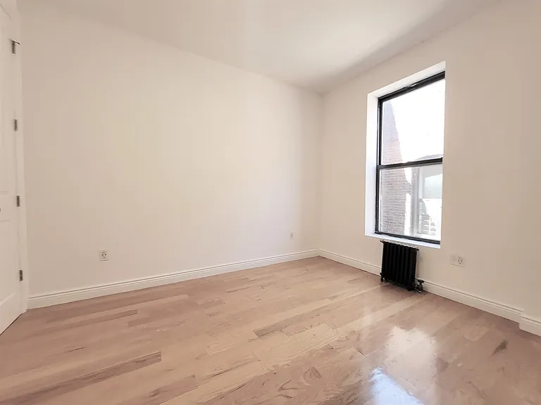 115 W 104th St #46 — Photo 10