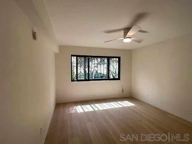 811 W Nutmeg St #102 — Photo 31