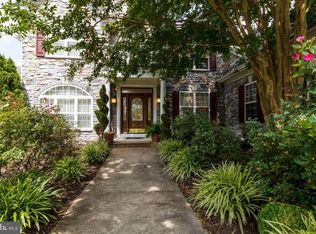 11300 Strawberry Glenn Ln, Glenn Dale, MD 20769