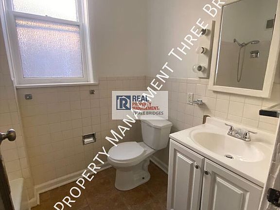3rd image of 537 Eiler St Unit 2