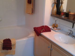 44760 Locust Ridge Ct APT T2, California, MD 20619