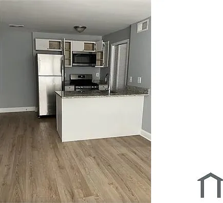 2 bed, $1,695 — Photo 4
