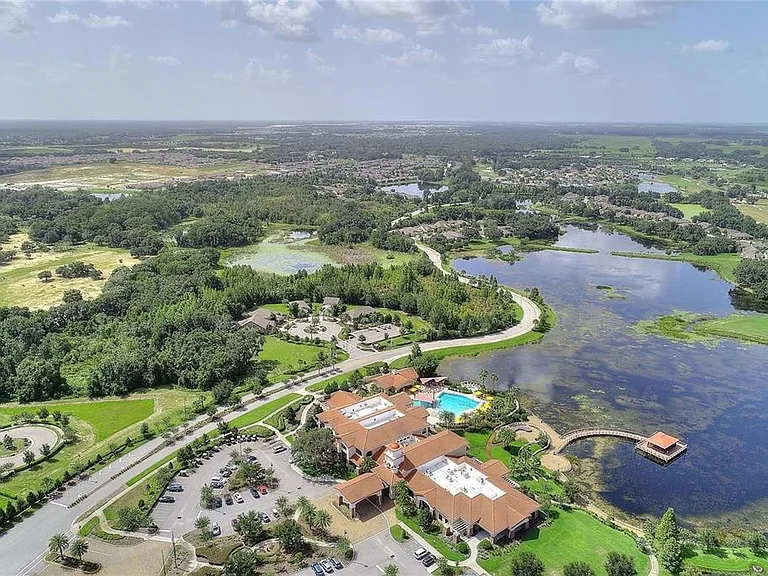 576 Cantabria Dr — Photo 39