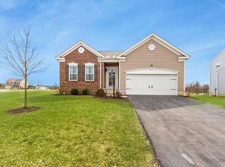 1574 Tammy Louise Dr, Pataskala, OH 43062