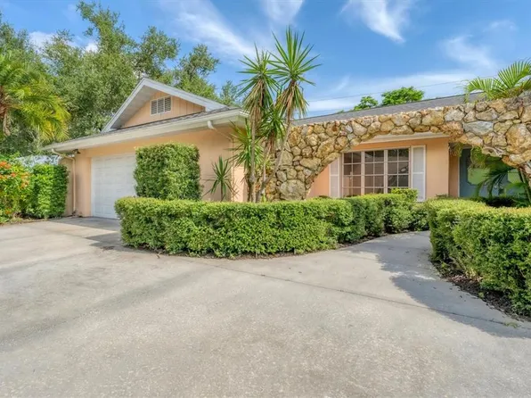 3797 Countryside Rd, Sarasota, FL 34233