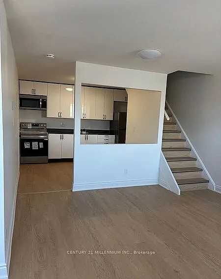 909A Danforth Ave — Photo 3
