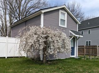 91 Oakland St, Brockton, MA 02302