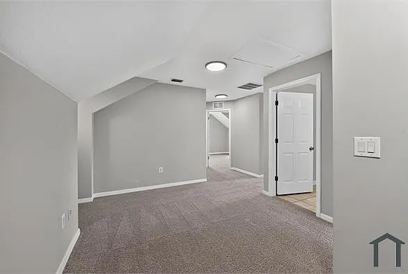 6641 Cambridge Park Dr — Photo 27