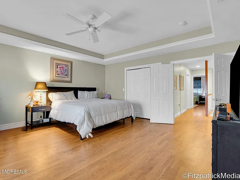 331 Richmond Ave — Photo 15