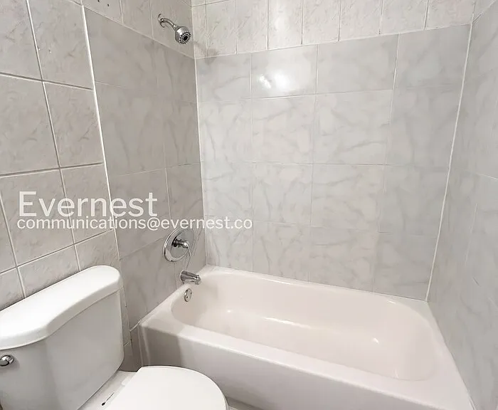 4207 E Sandalwood Cir S — Photo 16
