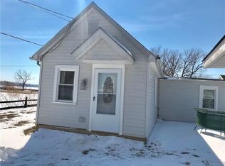 1533 Edgemere Dr, Rochester, NY 14612