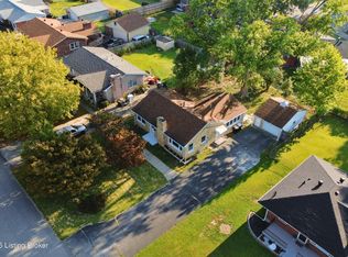 5427 Southview Dr, Louisville, KY