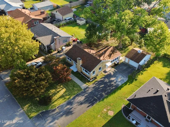 5427 Southview Dr, Louisville, KY 40214