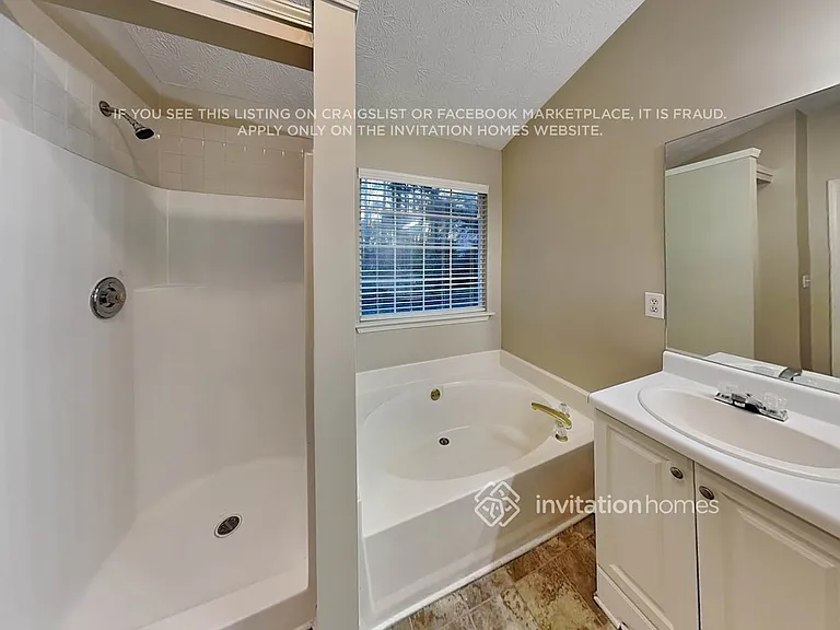 3262 Ashgrove Ln SW — Photo 14