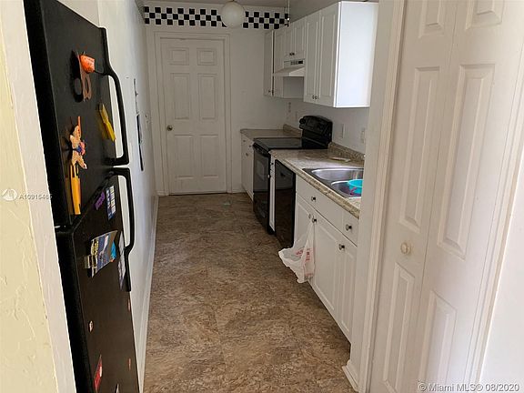 2nd image of 2773 Vizza Ln #1