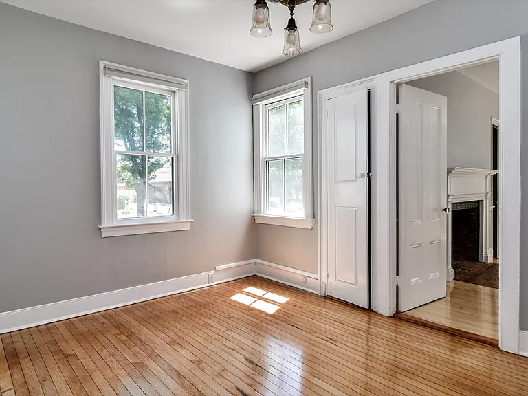 16 Pleasant St — Photo 16