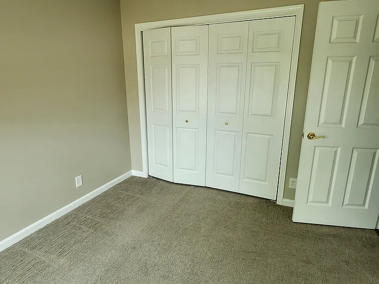 138 Hampton Way #138 — Photo 12