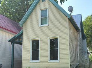 1424 State St, Quincy, IL 62301