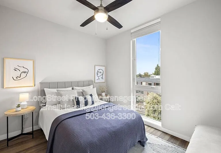 4064 N Mississippi Ave #205 — Photo 5