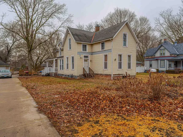 435 N Union St, Lincoln, IL 62656