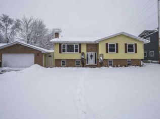 12141 223rd Ave, Bristol, WI 53104