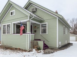 420 Billings St, Elgin, IL 60123