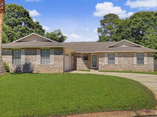 2090 Silverado Ct, Pensacola, FL 32506