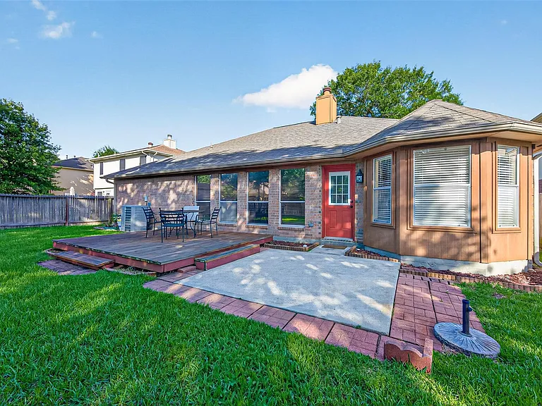 3719 Apple Hollow Ln — Photo 27