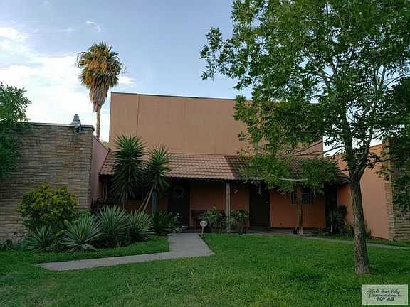 3rd image of 808 Corto St APT 2
