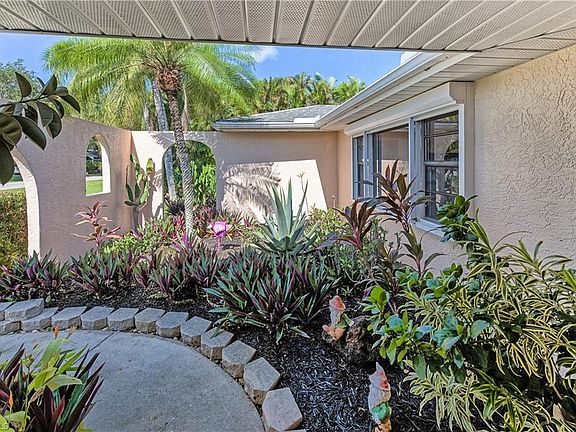 3rd image of 10425 Wood Ibis Ave