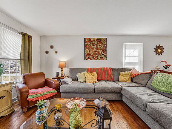 5th image of 4013 Chaparral Dr