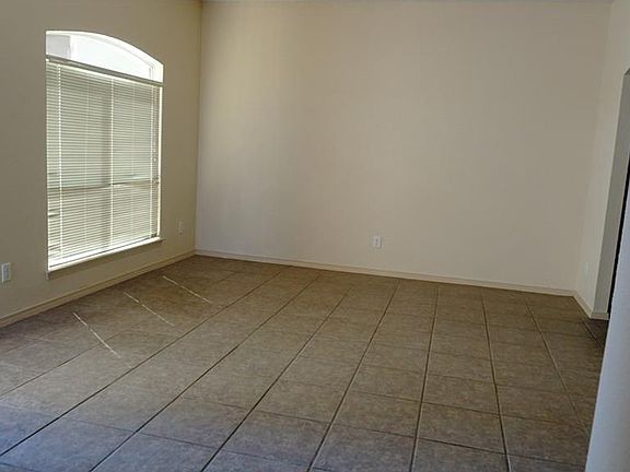 4th image of 14017 Stoutland Ln