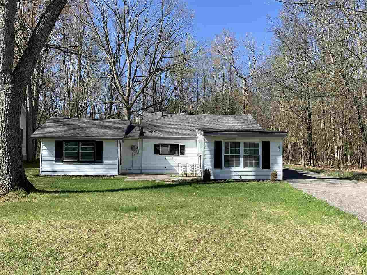 1031 Lake James Dr, Prudenville, MI 48651 Zillow