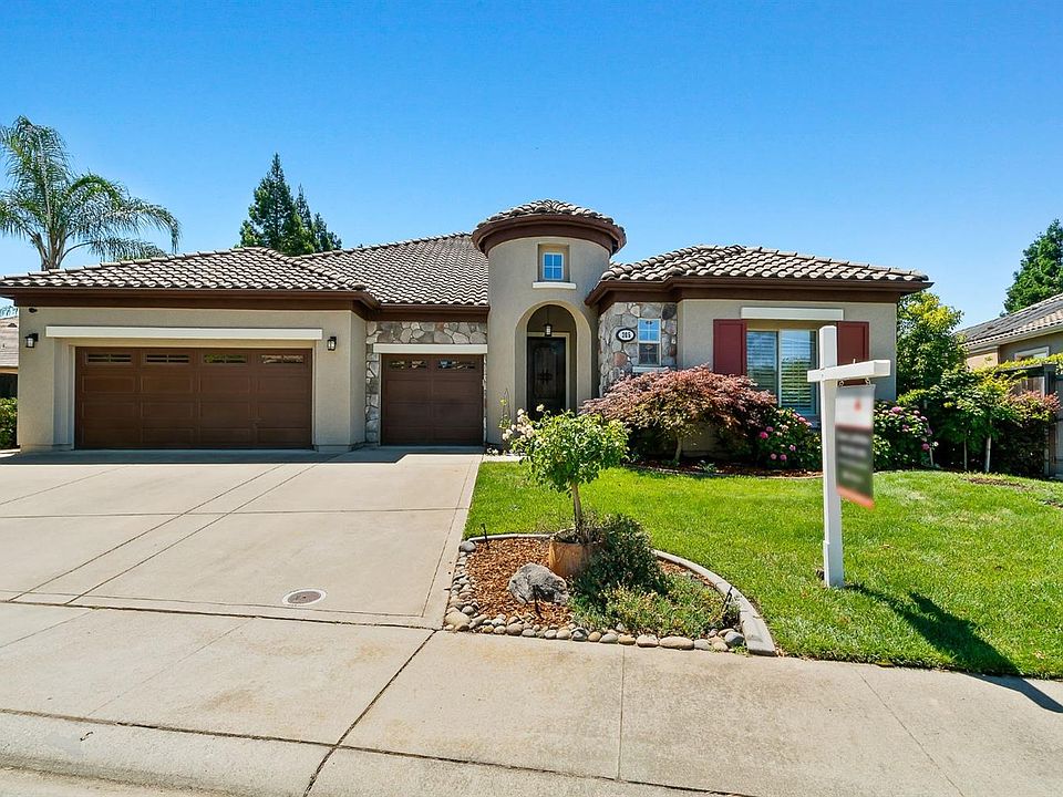 1st image of 305 Bellewood Ct