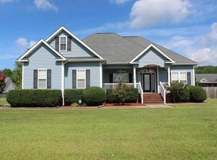 301 Maddux Dr, Pikeville, NC 27863