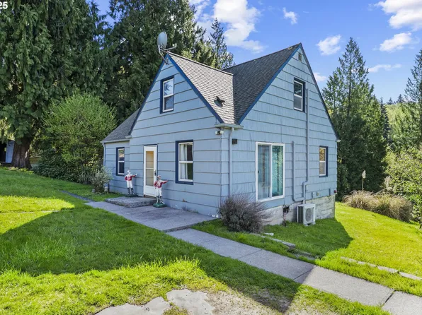 715 Carroll Rd, Kelso, WA 98626