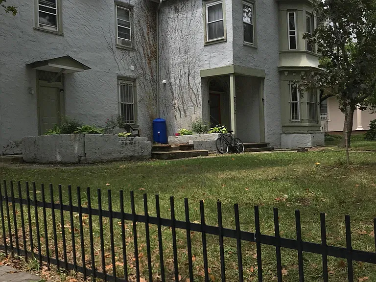4101 Chester Ave #3 — Photo 64