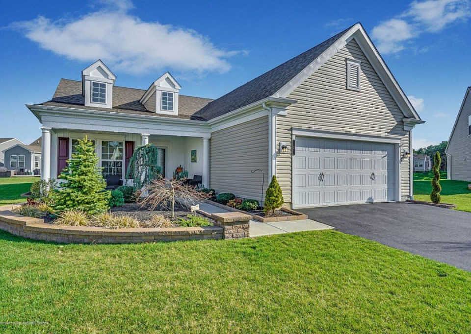 1st image of 5 Haddington Ln