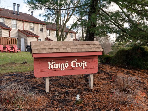 811 Kings Croft #1
