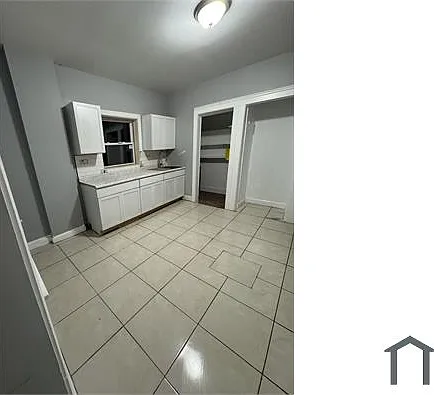 1401 W 67th St — Photo 14