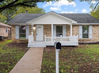 2700 Carten St, Fort Worth, TX 76112