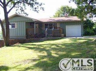 1401 Greenwood Blvd, Neosho, MO 64850