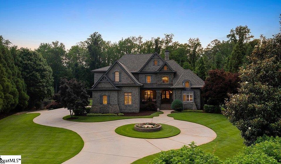 1st image of 6 Peters Fork Ln