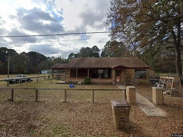 501 Fannin St, Maud, TX 75567