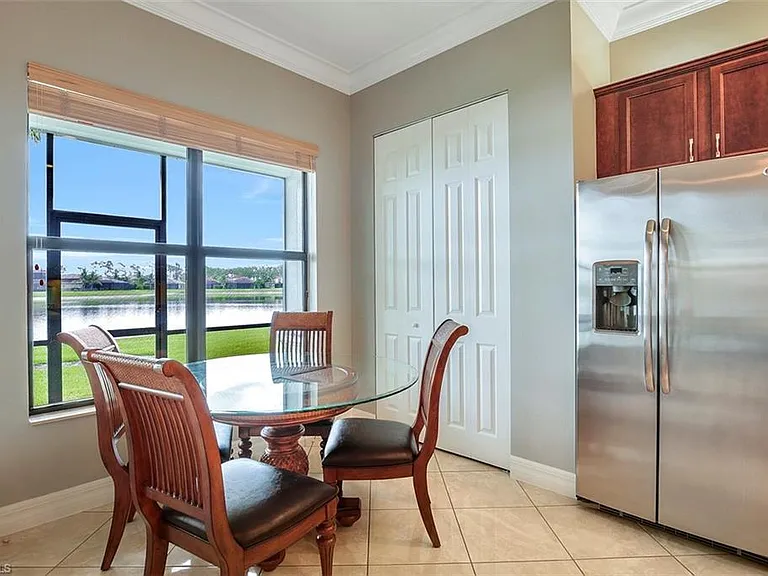3745 Pleasant Springs Dr — Photo 7